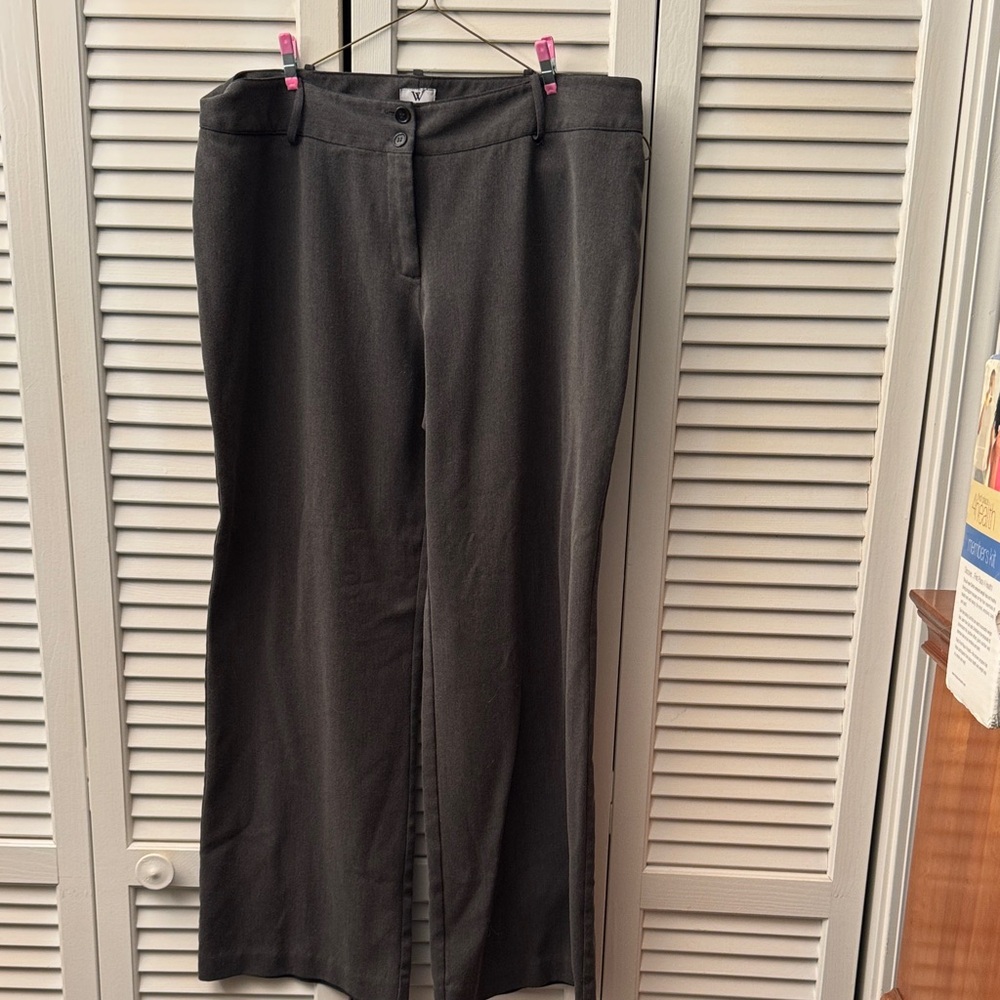 Worthington Charcoal Gray Skirt with Red Trim